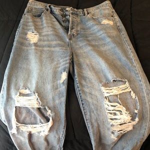 Womens Hidden Wide Leg Jeans. Size 31 fits womens body size 10.